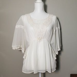 SOLD Free People Lace Trim Butterfly Sleeve Tunic